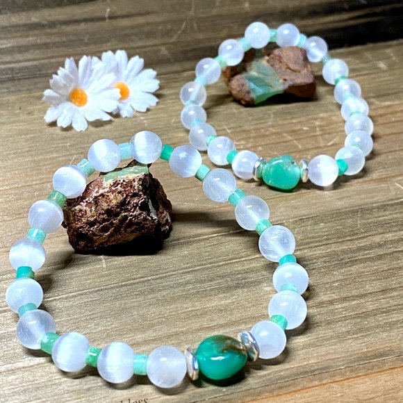 Selenite with Chrysoprase Bracelet - Picture 1 of 4
